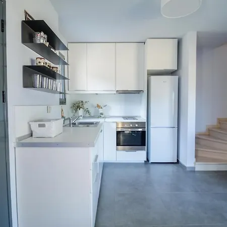Maisonette Ioanna 70 M From Glarokavos Beach Villa *