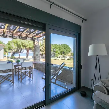 Maisonette Ioanna 70 M From Glarokavos Beach *