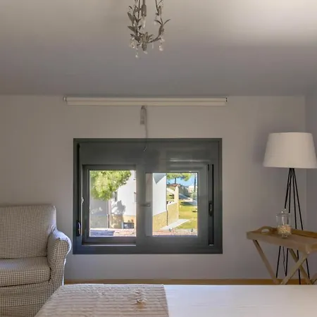 Villa Maisonette Ioanna 70 M From Glarokavos Beach *